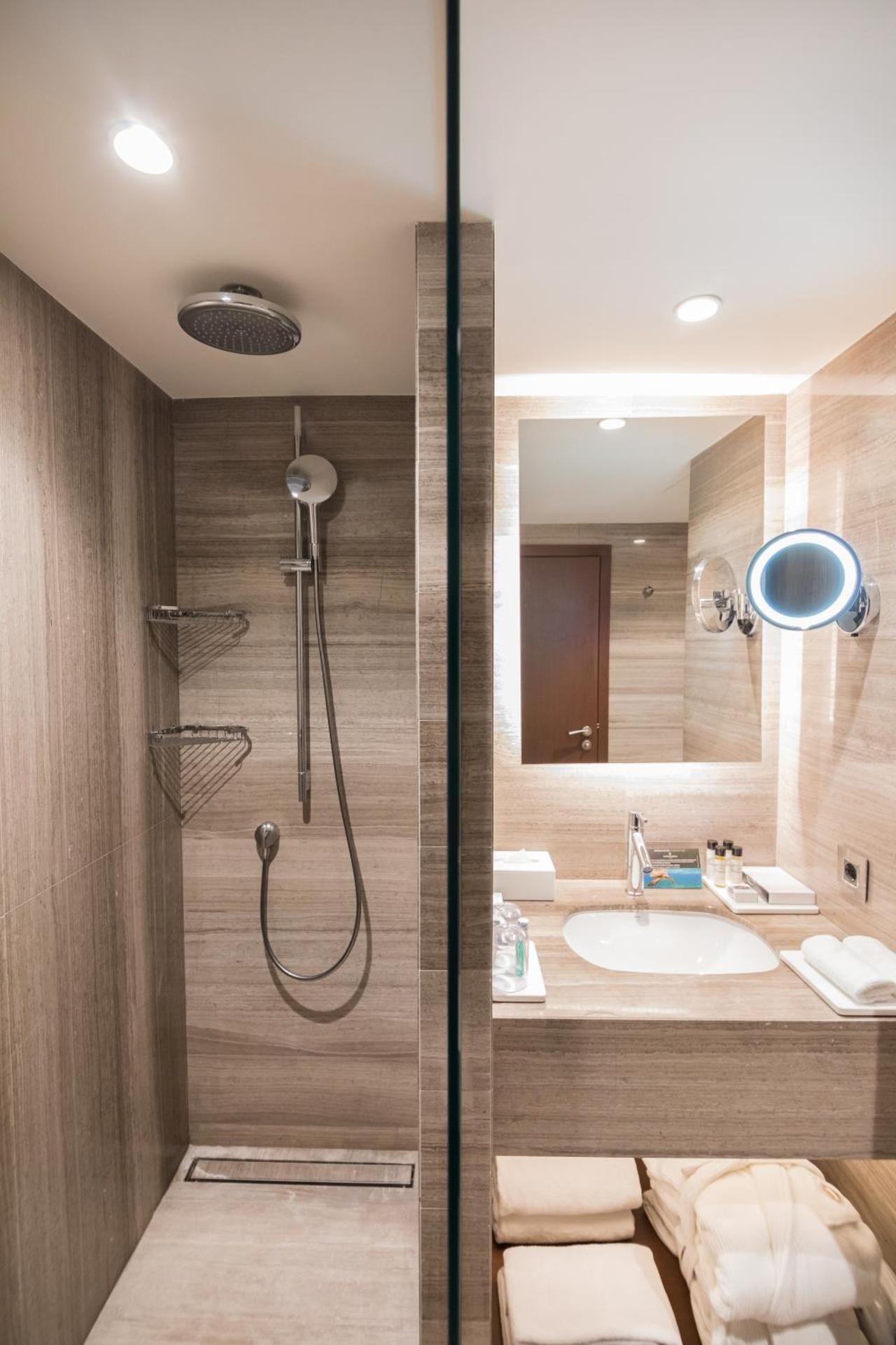 1 Bedroom Suite Terrace