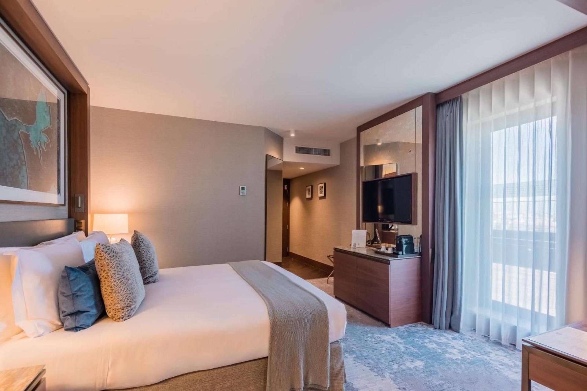 undefined InterContinental Lisbon by IHG 6