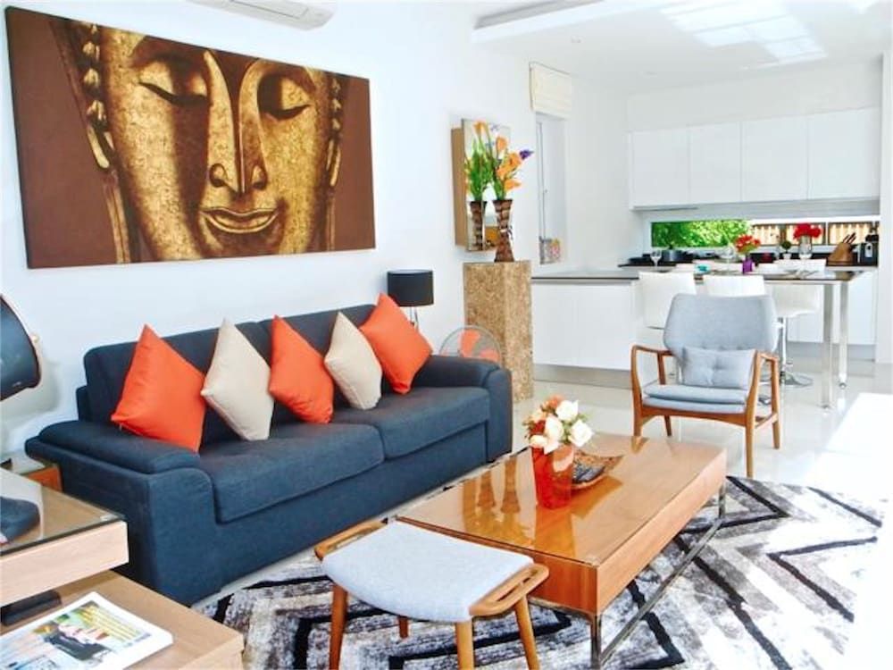 Villa, 2 Bedrooms, Poolside