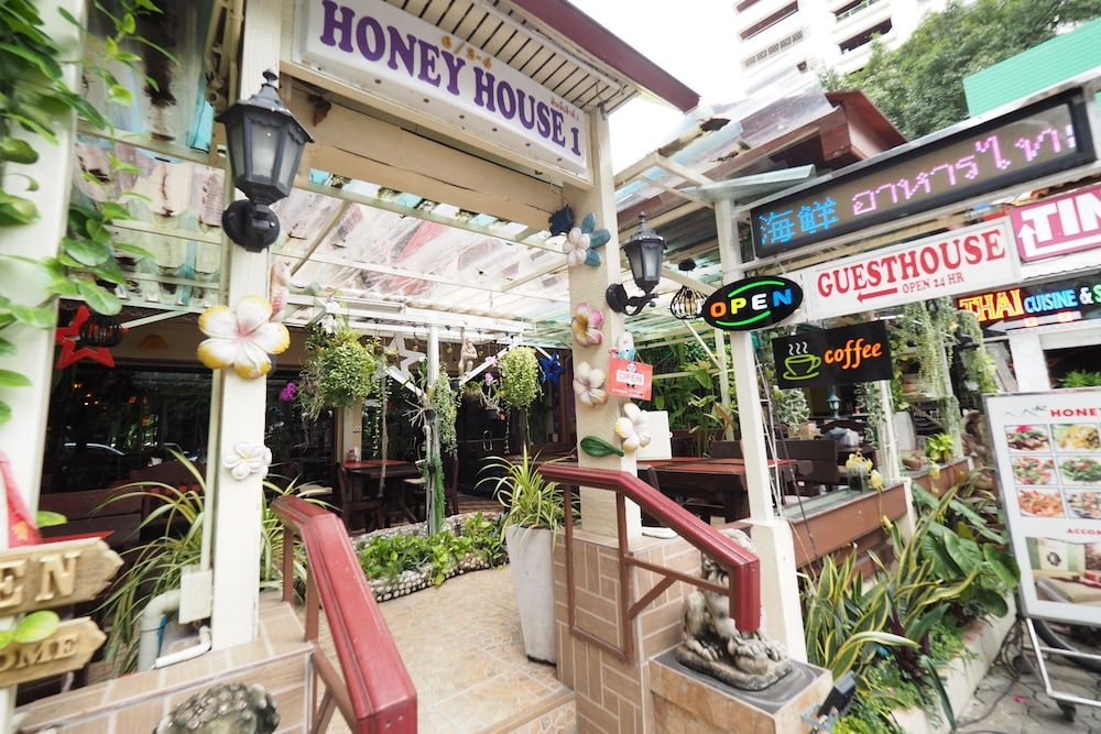 undefined Honey House1 2