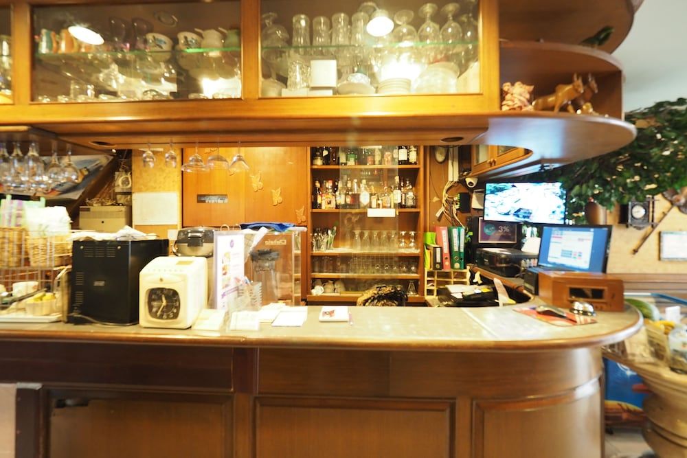 undefined Honey House1 4