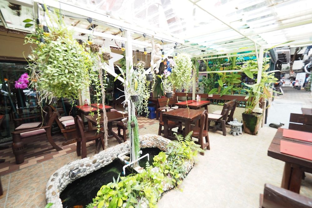 undefined Honey House1 10