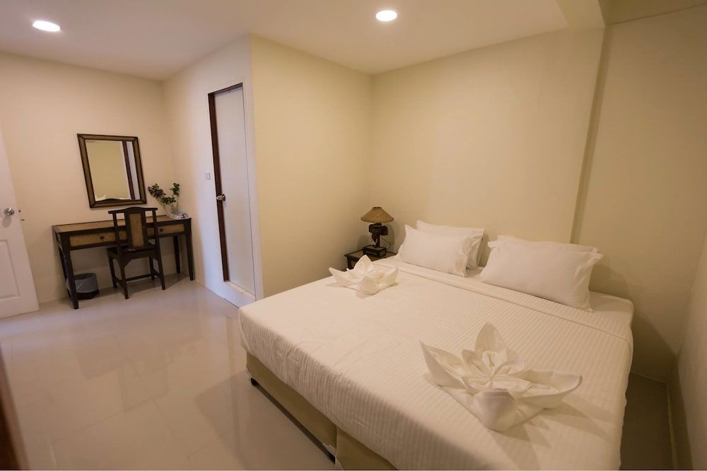 Marina Jomtien Beach Standard Double Room 6