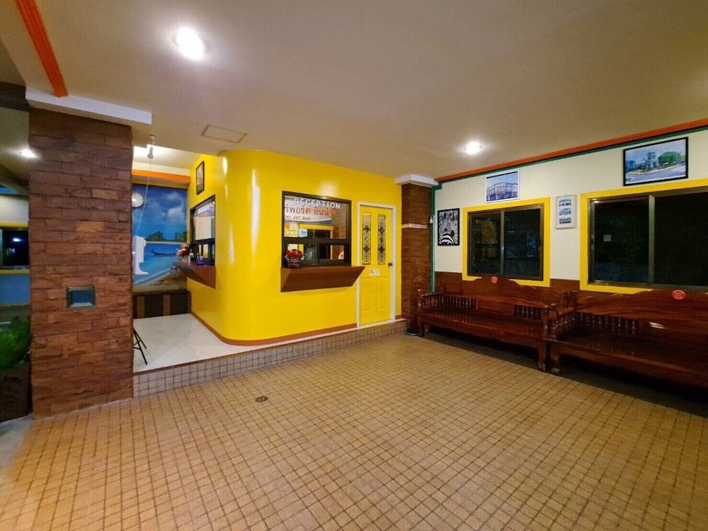 undefined T.Y. Airport Inn 8