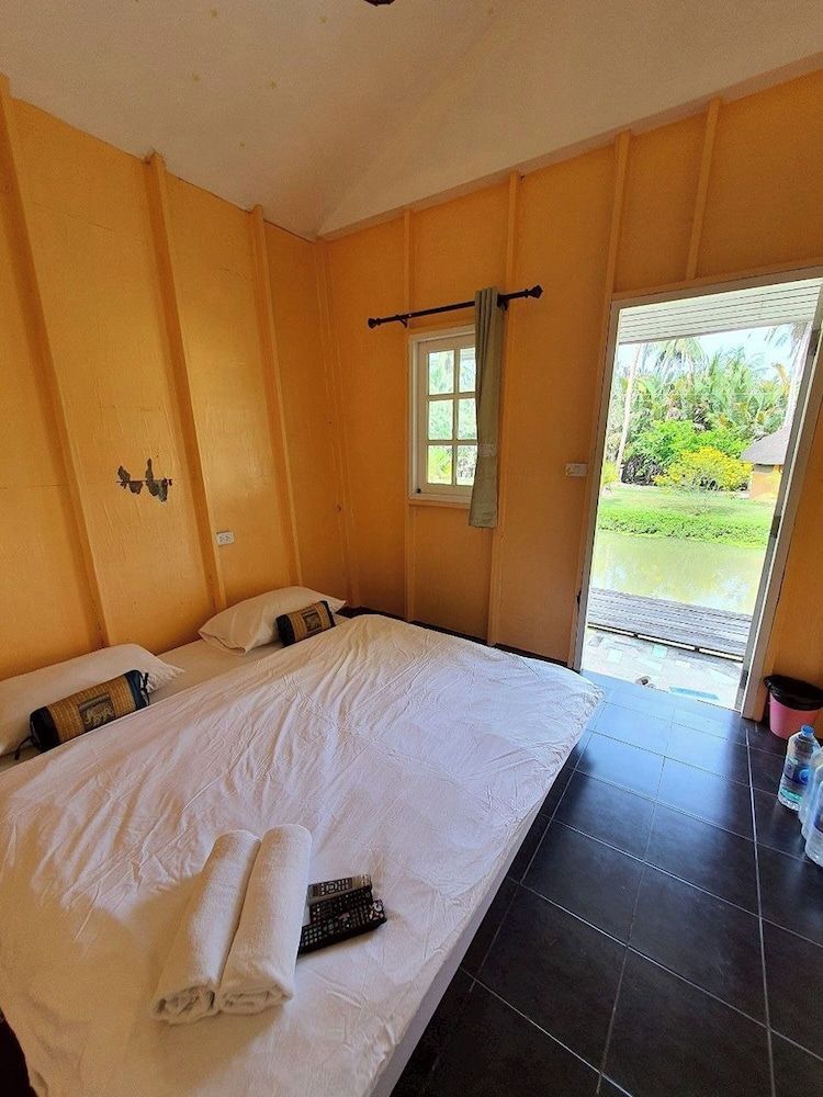 Kala 5-6 / Standard room with River view