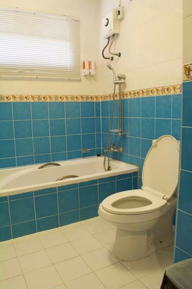 999 Triple Nine Boutique Hotel Junior Suite 3