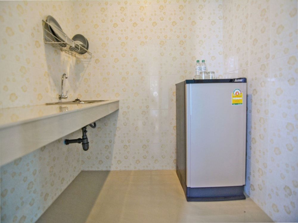 Baan Yokmhanee Twin Room 11