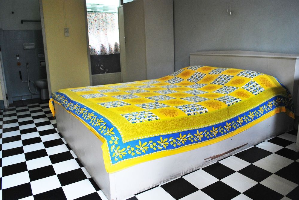 Standard Double Fan Room