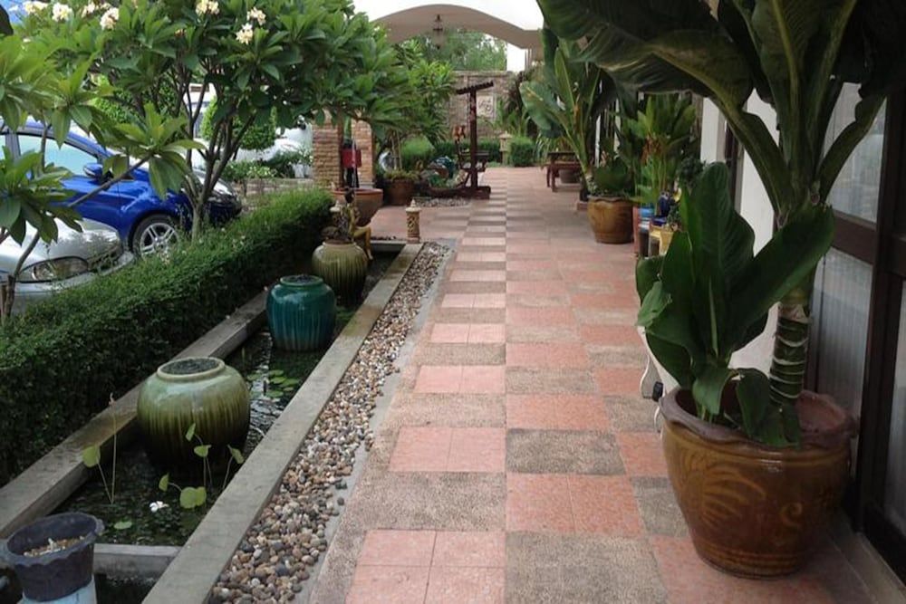 undefined Chantra Mansion 7