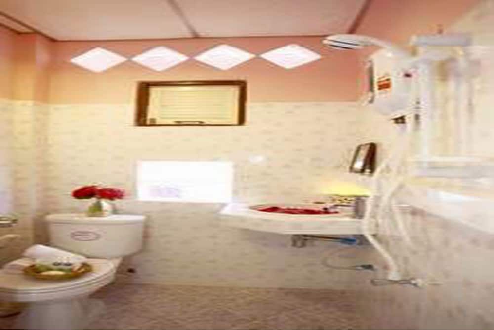 Mayuree Resort Koh Chang Standard Room 3