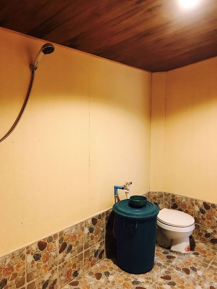 Janya Homestay Standard Air Conditioning Room 7