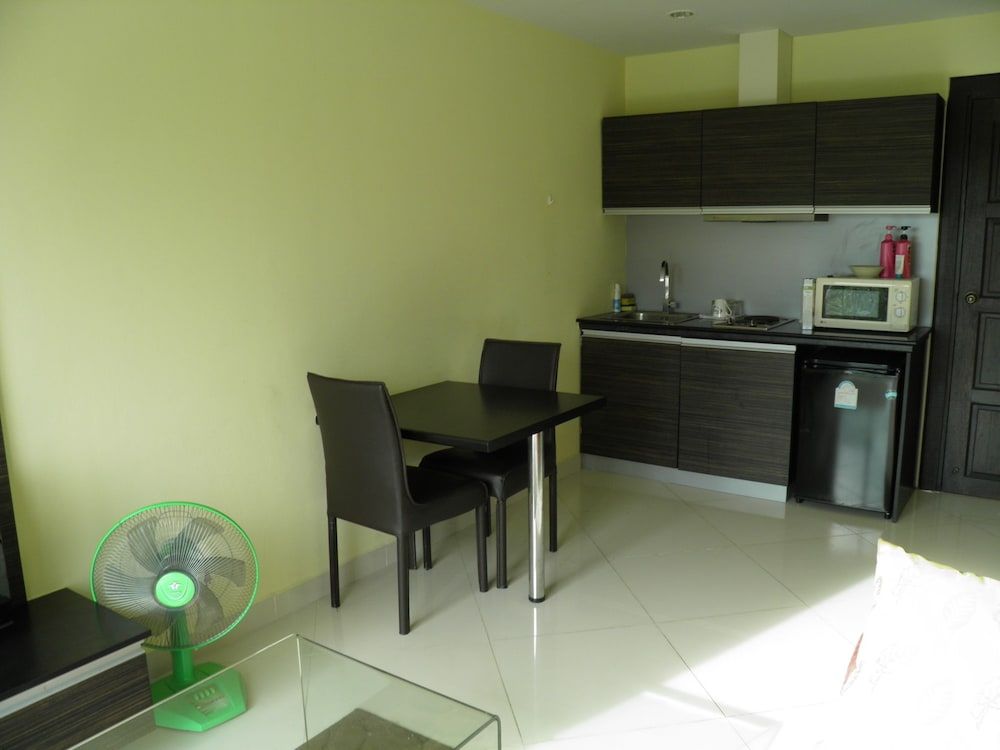 undefined Park Lane 415 By Axiom Group 9