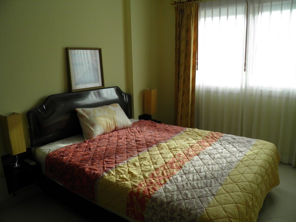 undefined Park Lane 415 By Axiom Group 5