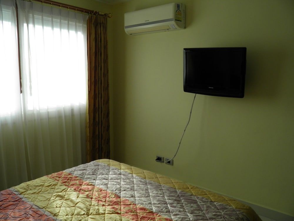 undefined Park Lane 415 By Axiom Group 6