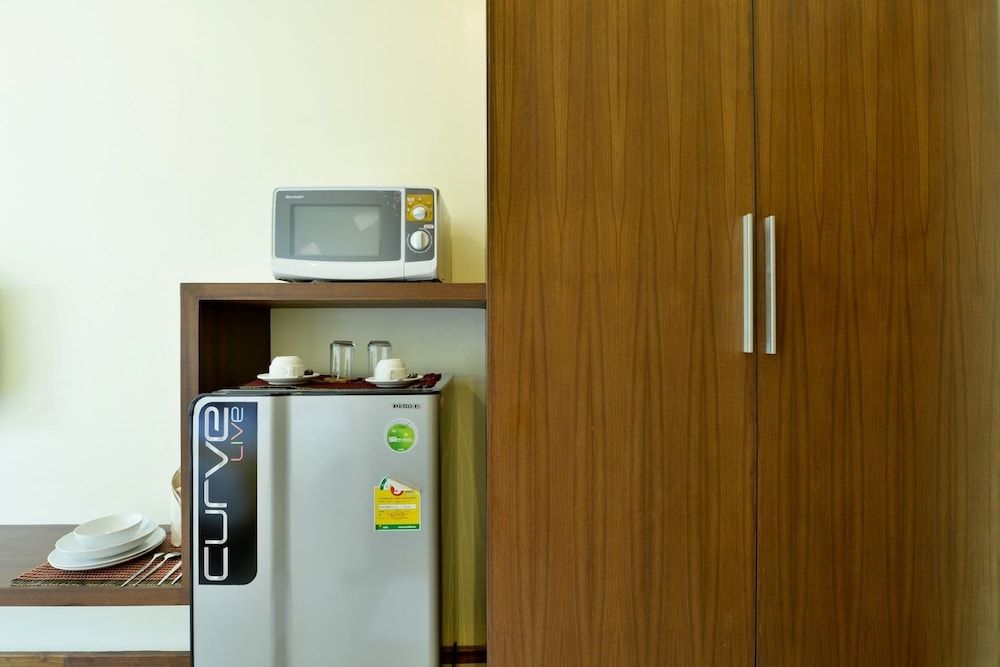 The Choice Hotel - Adults Only Standard Lower Floor, 1 King Bed, Non Smoking 10