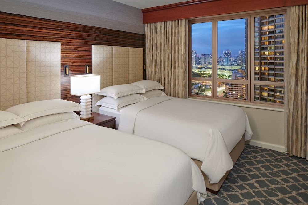 1 Bedroom Suite City View 2 Double Beds