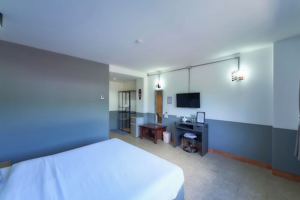 Nora Bukit Hotel Standard Double Room 2