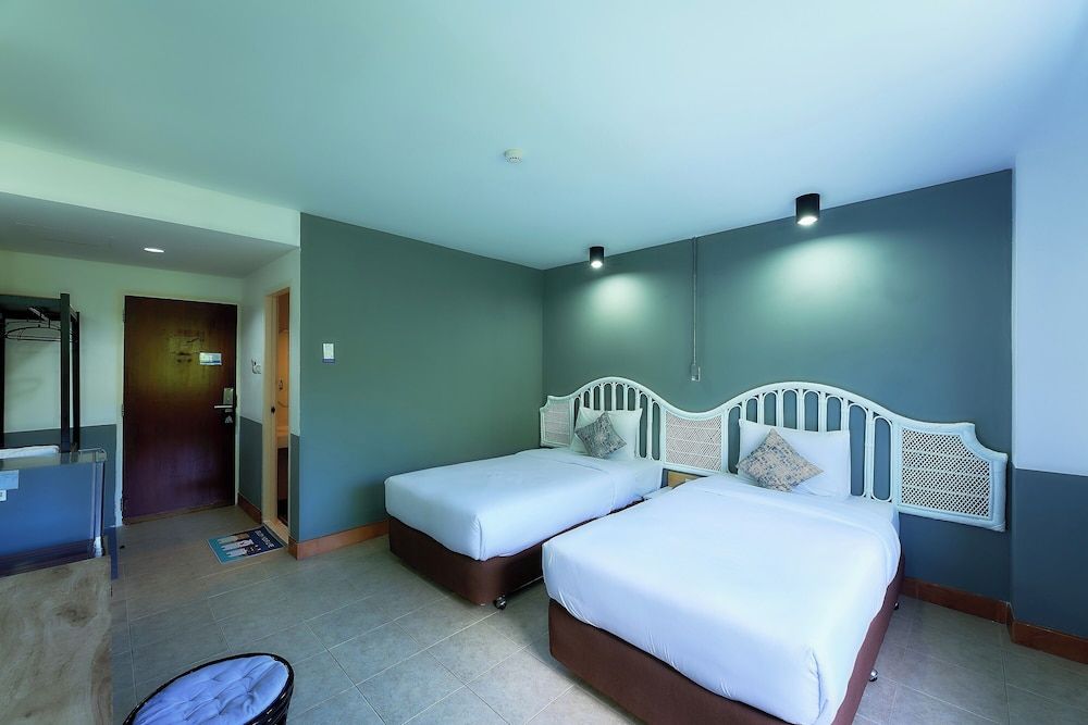 Nora Bukit Hotel Standard Twin Room 4