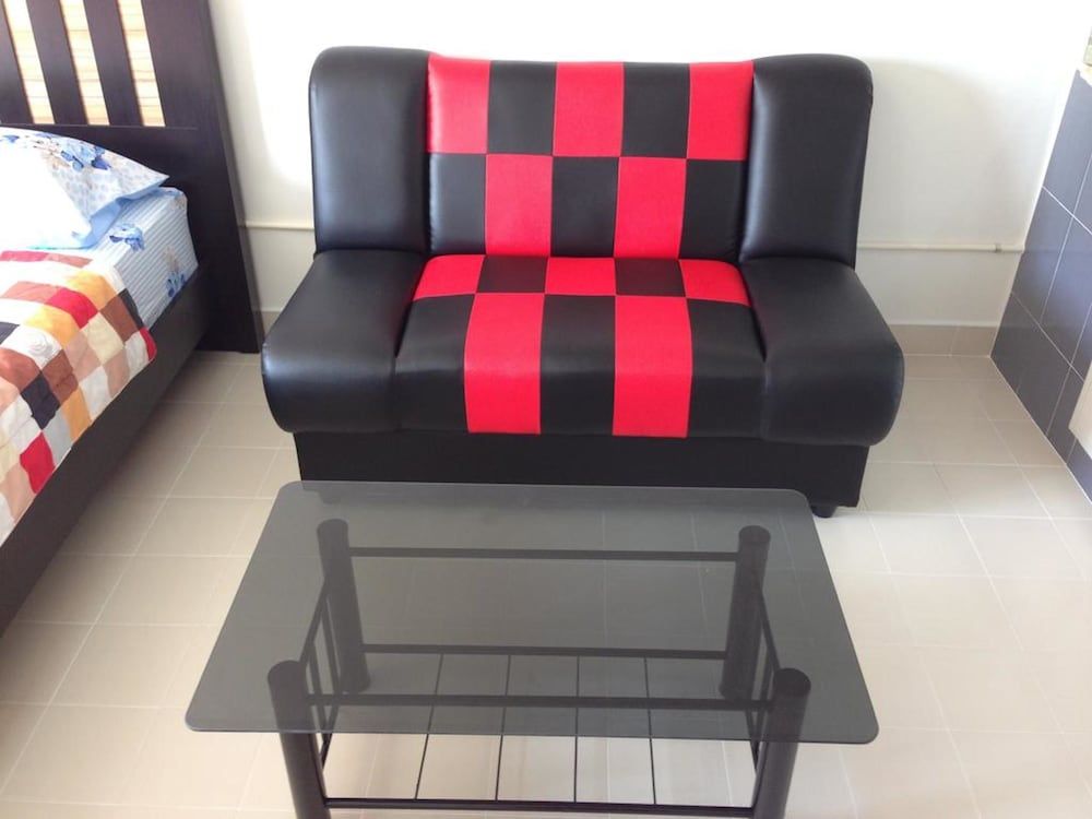 Muangthongthani Rental by Khun Dan Standard Double Room 8