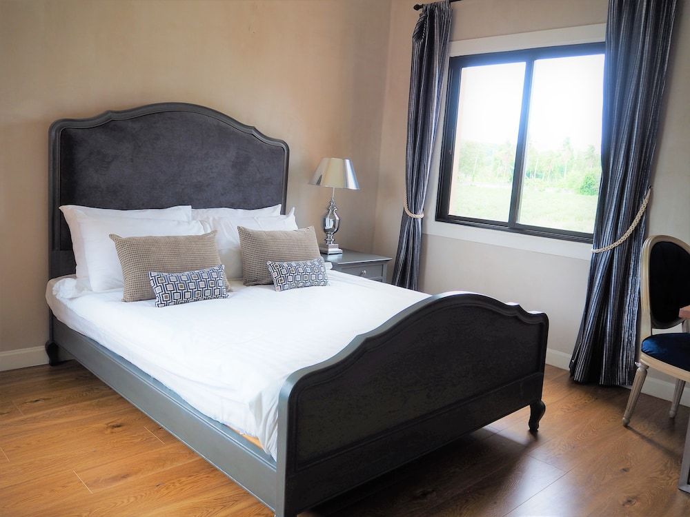 Chivani Pattaya 2 Bedroom Pool Villa 6