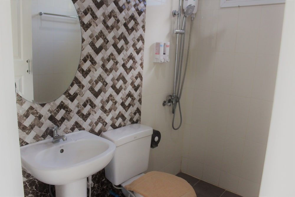 The Creek Villa Superior Twin Room 4