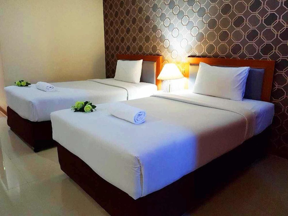 JP Emerald Hotel Superior Double Room 11
