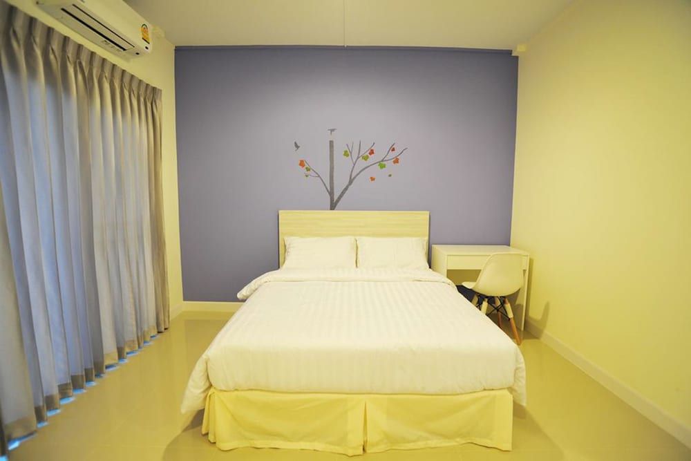 undefined The Garden Living 4