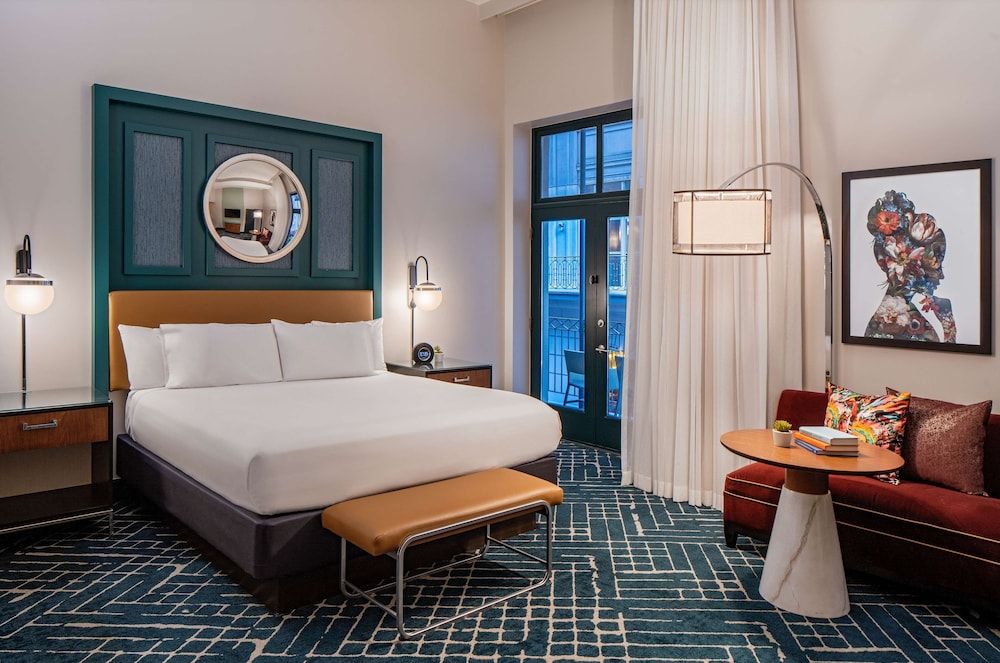 Room, 1 King Bed (Bourbon Street)