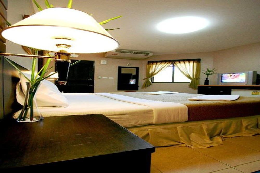 PK Mansion Standard Double Room 6