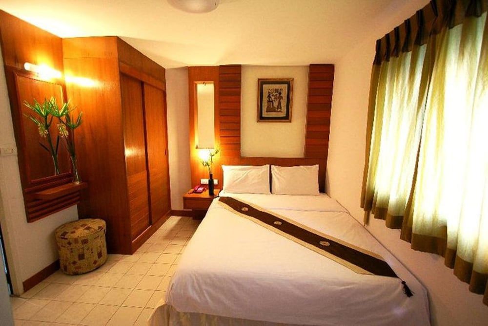 PK Mansion Standard Double Room 4