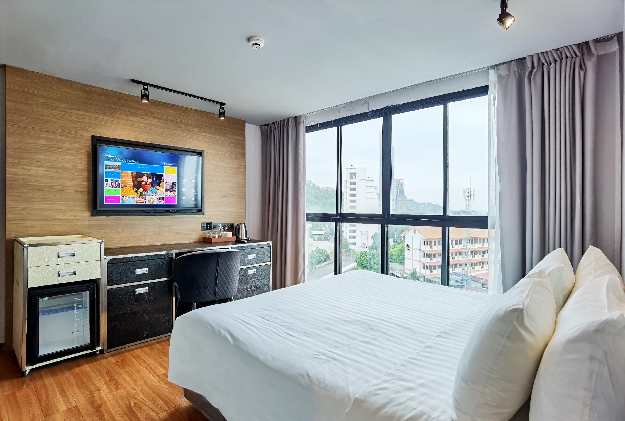 Citrus Grande Hotel Pattaya by Compass Hospitality Deluxe City View