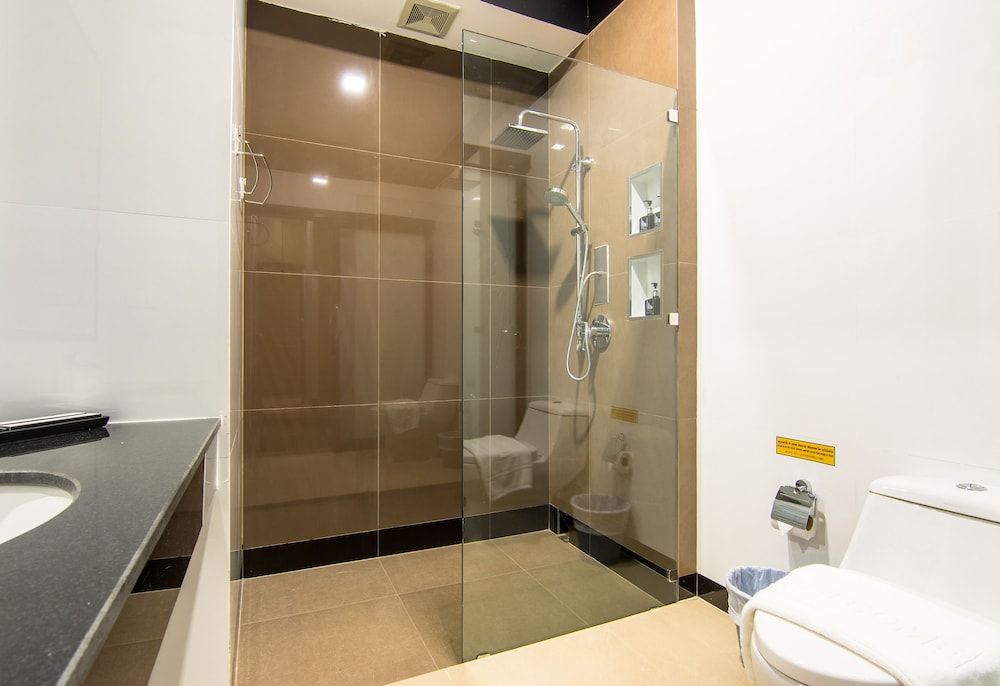 PSG Hotel Connecting Room 5