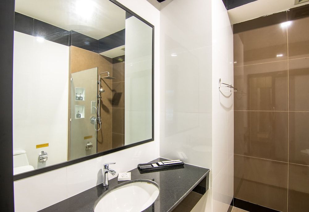 PSG Hotel Connecting Room 6