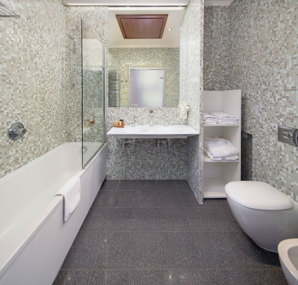 City Park Hotel & Residence Deluxe Suite 4