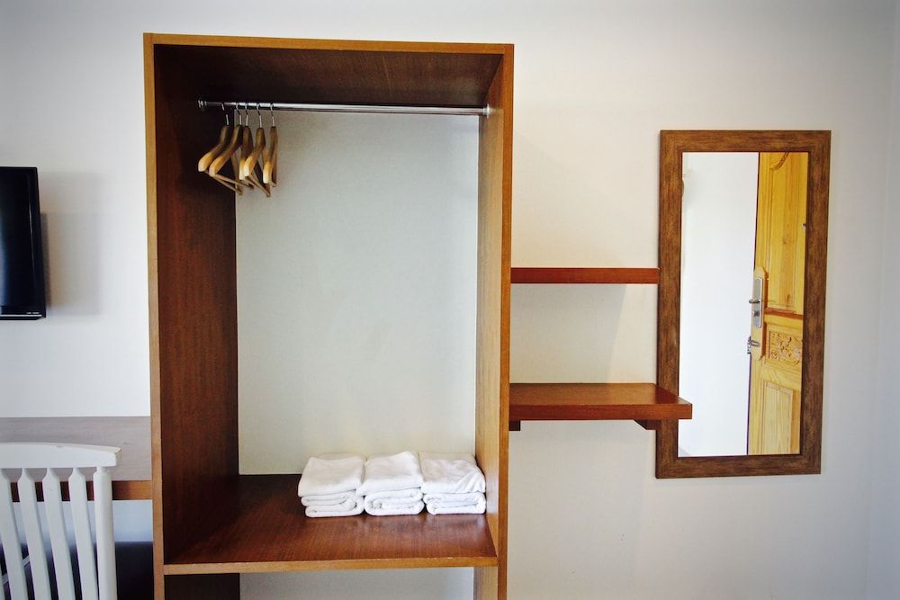 Green Apple Villa Deluxe Triple Room, Multiple Beds 5