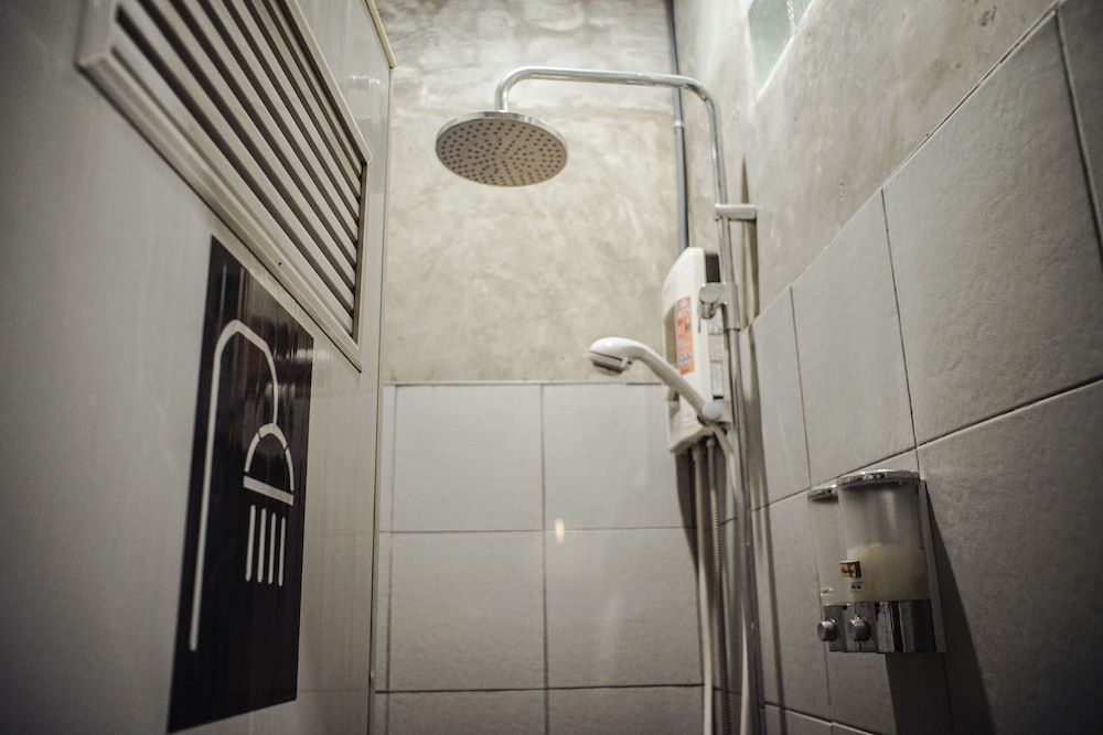 undefined Some Rest Hostel Khao San 10