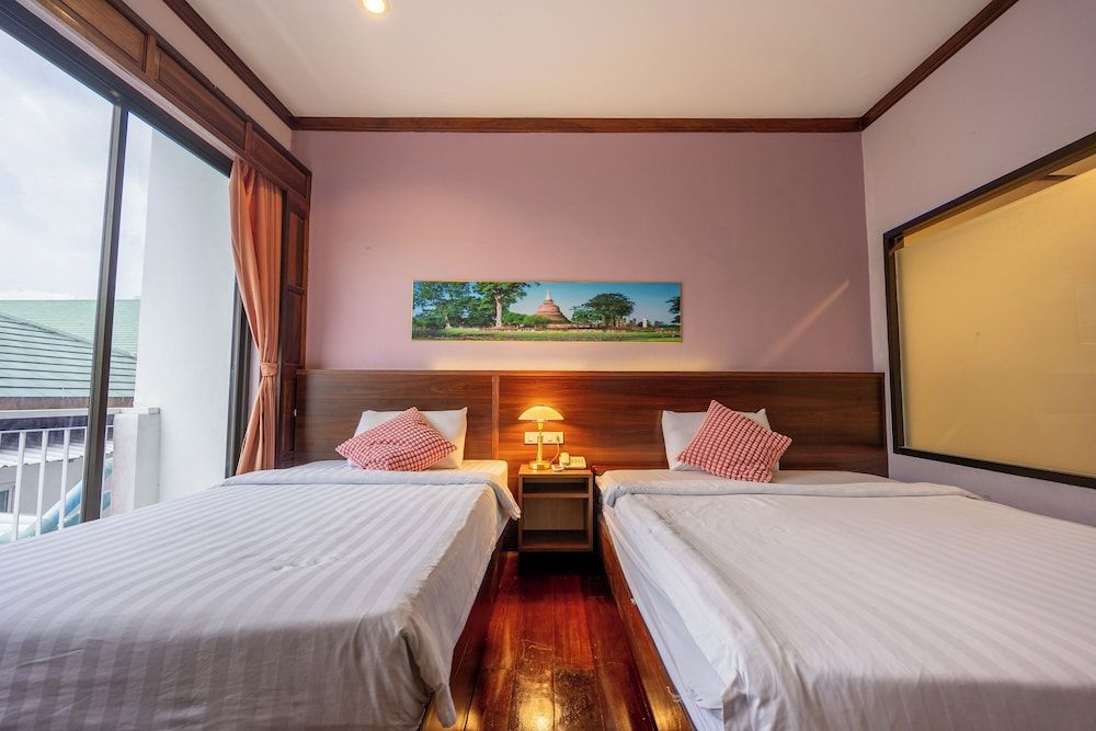 Deluxe Triple Room