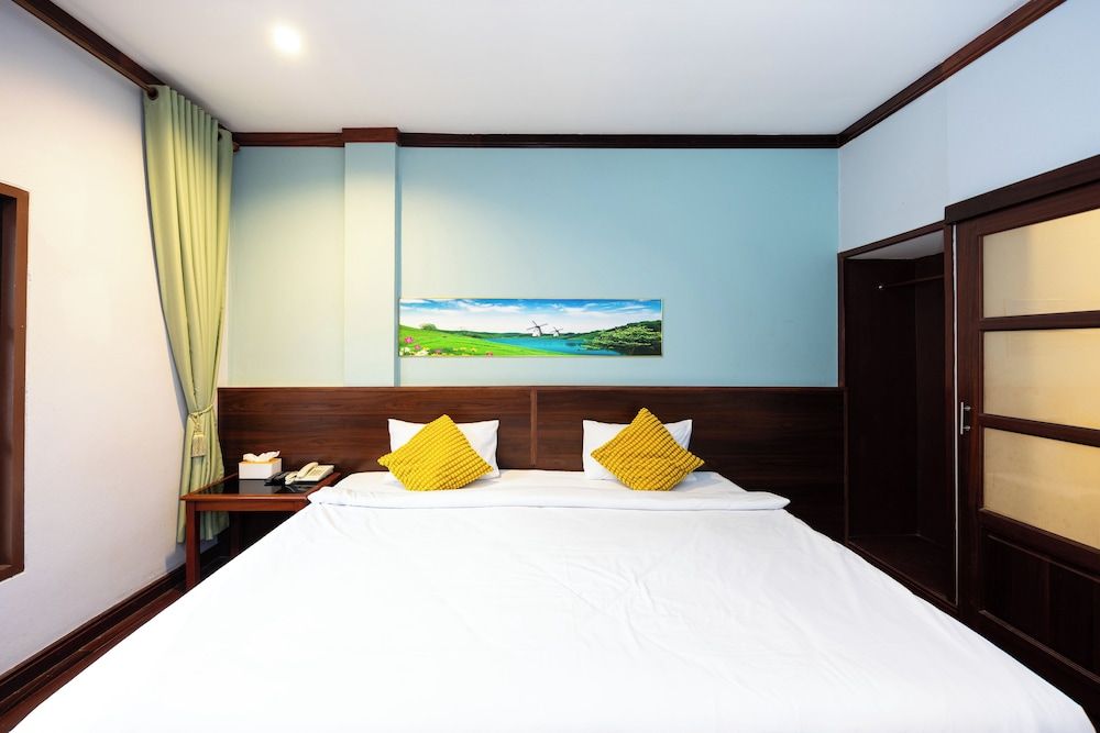 Deluxe Double Room, Garden View