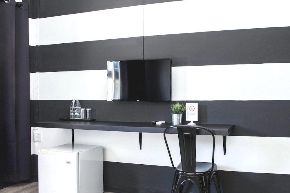 Crystal Hotel Huahin Superior Room 7