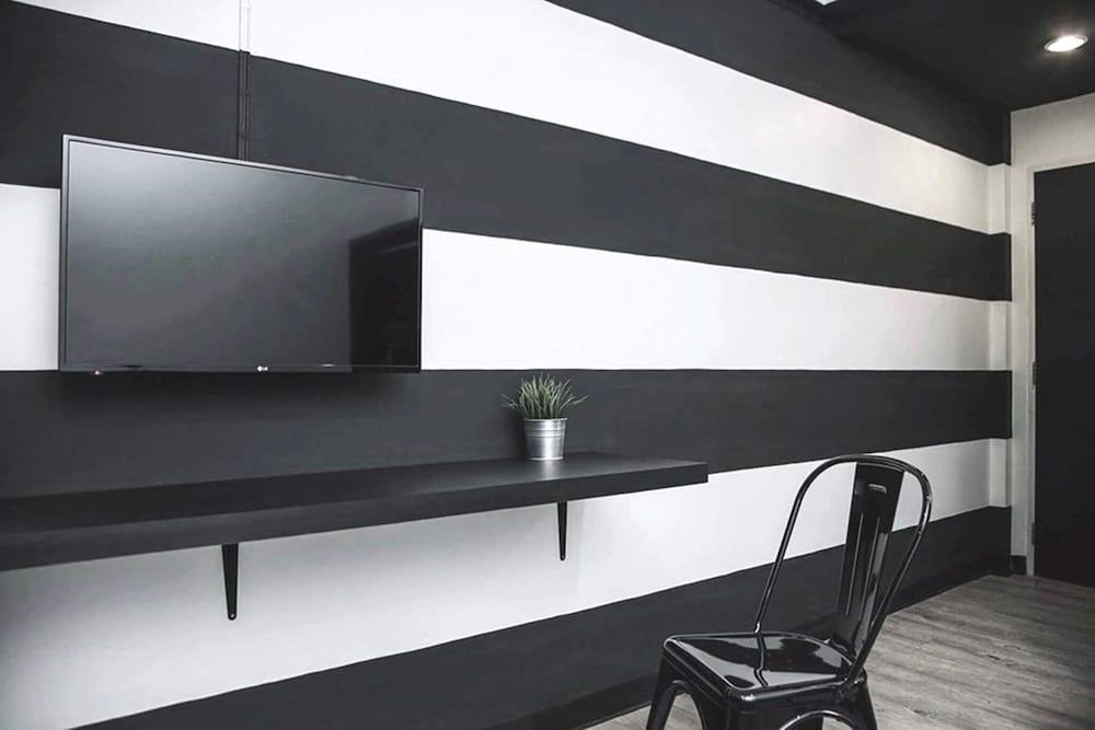 Crystal Hotel Huahin Superior Room 9