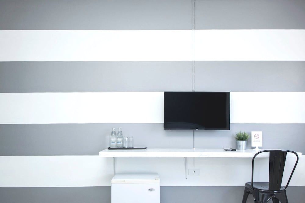 Crystal Hotel Huahin Superior Room 2