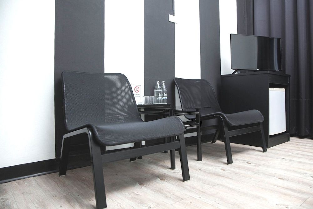 Crystal Hotel Huahin Superior Room 10