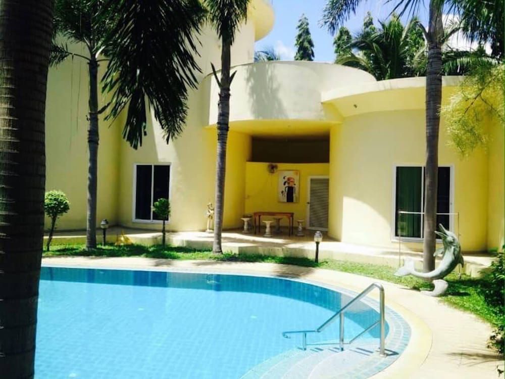 Fancy Pattaya House 10