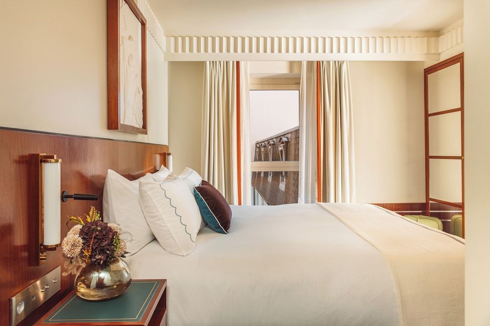 undefined Hôtel des Grands Voyageurs