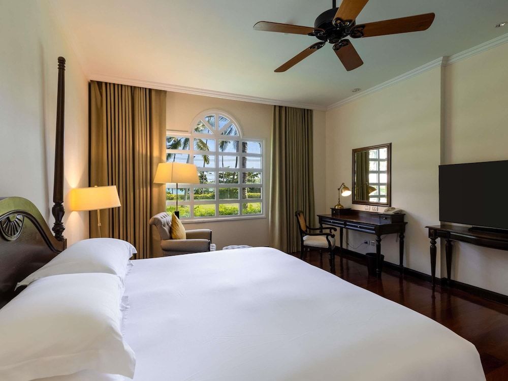 Club Suite, 1 King Bed, Sea View (Prestige, Club Millésime Access)