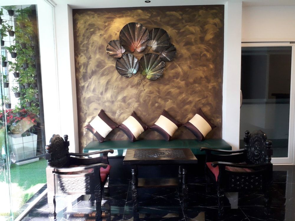 Northland House Hotel