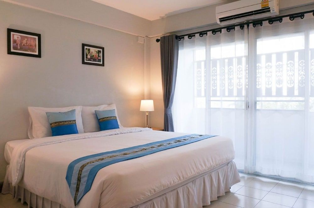 undefined Ratana Hotel 2