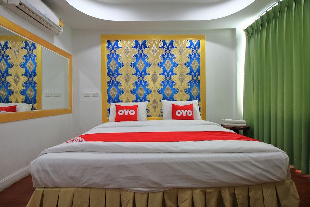 OYO 410 Diamond Boutique Hostel Standard Double Room 3