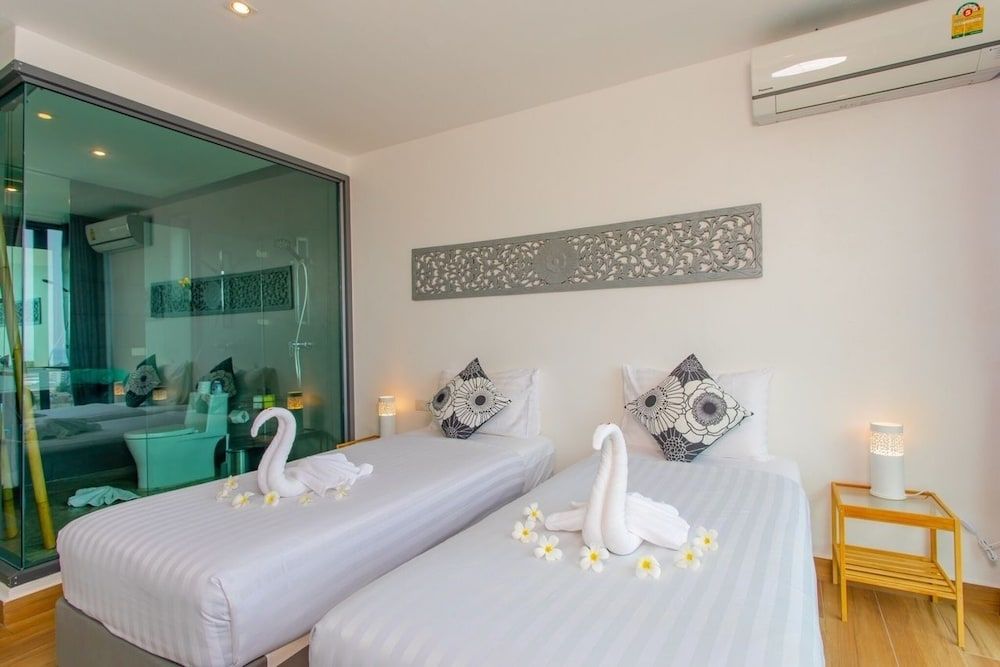 Baan Saint Tropez Villas Kata Beach 3 Bedrooms Villa 12/20 6