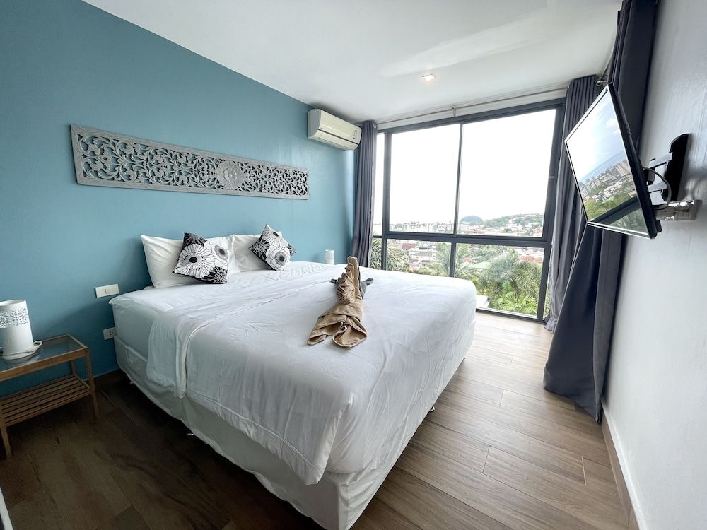 Baan Saint Tropez Villas Kata Beach 3 Bedrooms Villa 12/20 12